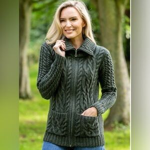 Aran Ireland Women’s Merino Wool Cable Knit Green Zip Cardigan Sweater size S